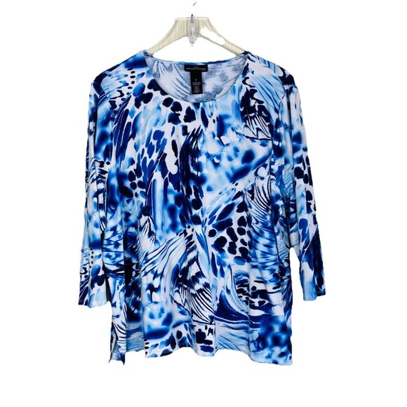 Alfred Dunner Size 2X Blue and White Abstract Floral Print Stretch Top 3/4 Slv - Picture 2 of 4
